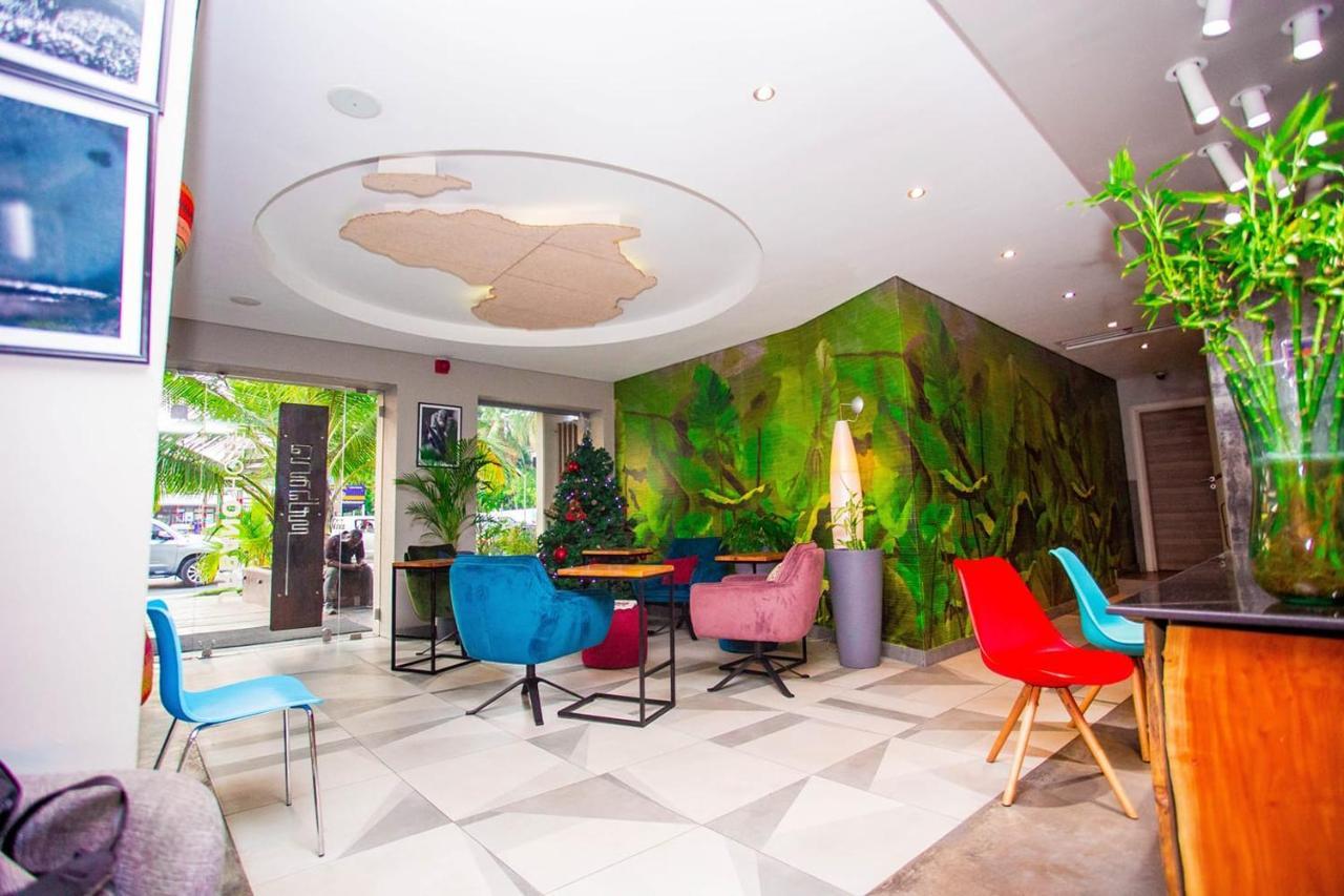 Urbano Hotel By Roots Accra Exteriér fotografie